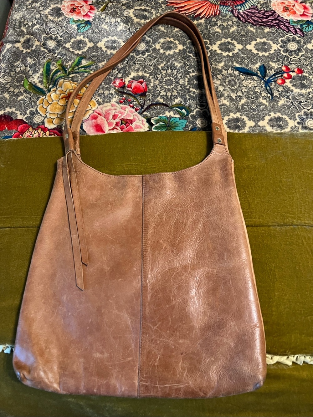 Raven + Lily Tan Brown Leather Shoulder Bag-Magnolia - Picture 2 of 5
